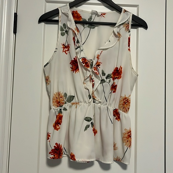 Sleeveless blouse - Picture 1 of 2
